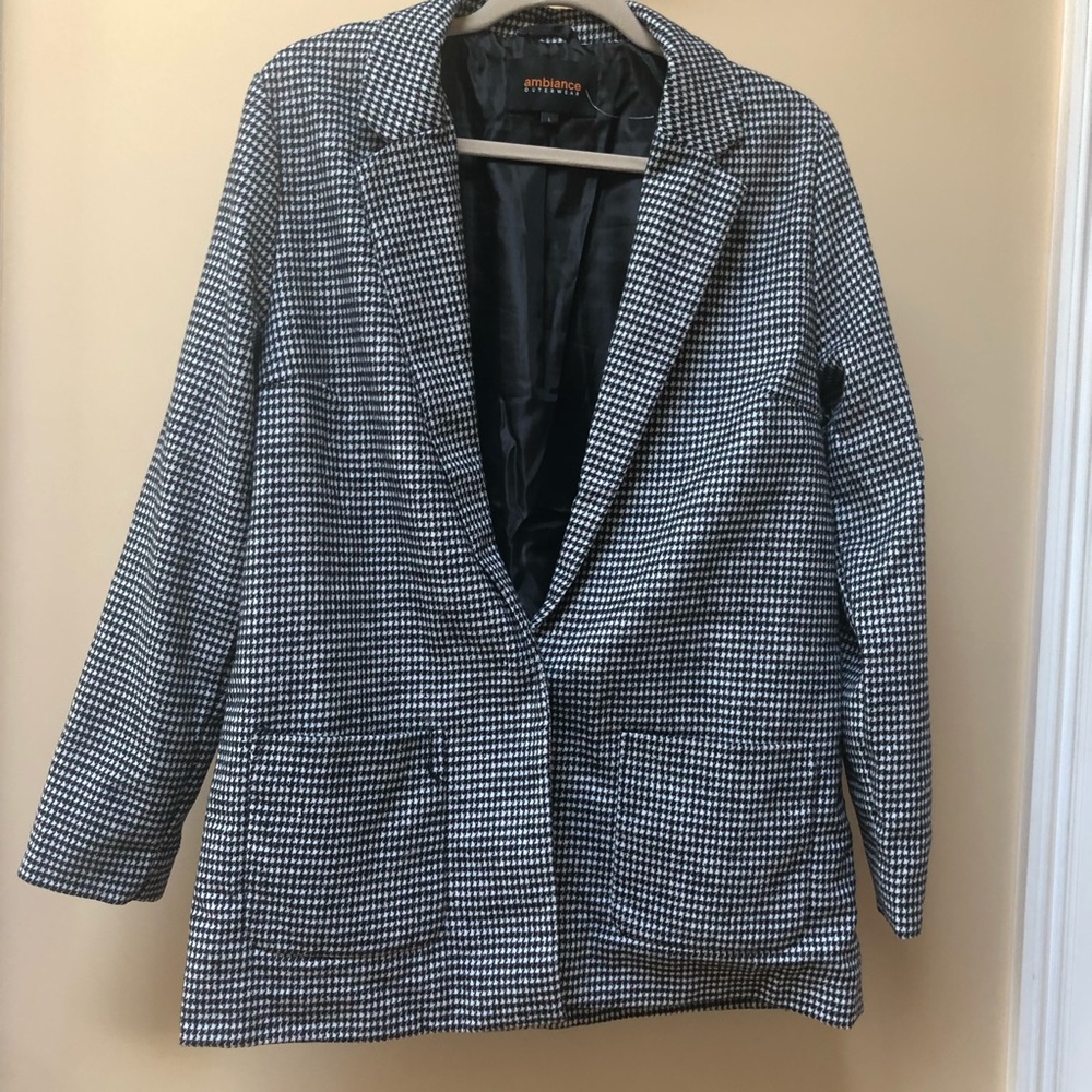 Houndstooth Blazer